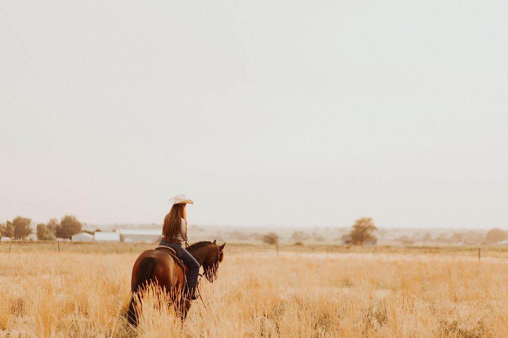 woman riding horse to teach content strategy